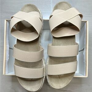 YOKI “Chiara-10” Espadrille Platform Sandal, BEIGE, Women’s Size 9 Slightly Used